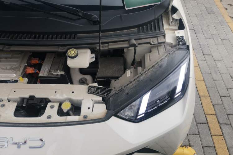 Used BYD Seagull 2024 Honor Edition 405km Flying Version Engine Bay Left