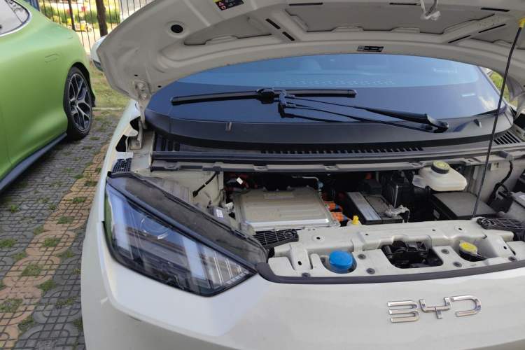 Used BYD Seagull 2024 Honor Edition 305km Dynamic Version Engine Bay Right