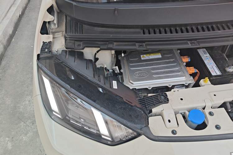 Used BYD Seagull 2024 Honor Edition 305km Freedom Version Engine Bay Right