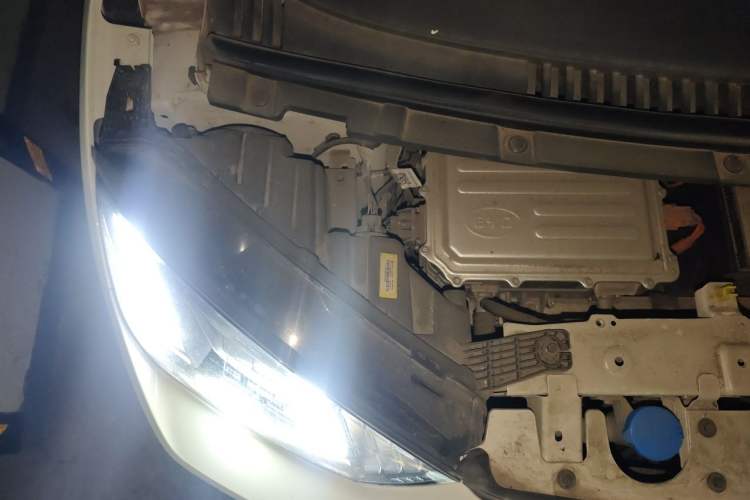 Used BYD Seagull 2024 Honor Edition 405km Flying Version Engine Bay Right