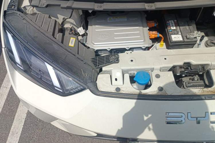 Used BYD Seagull 2024 Honor Edition 405km Flying Version Engine Bay Right