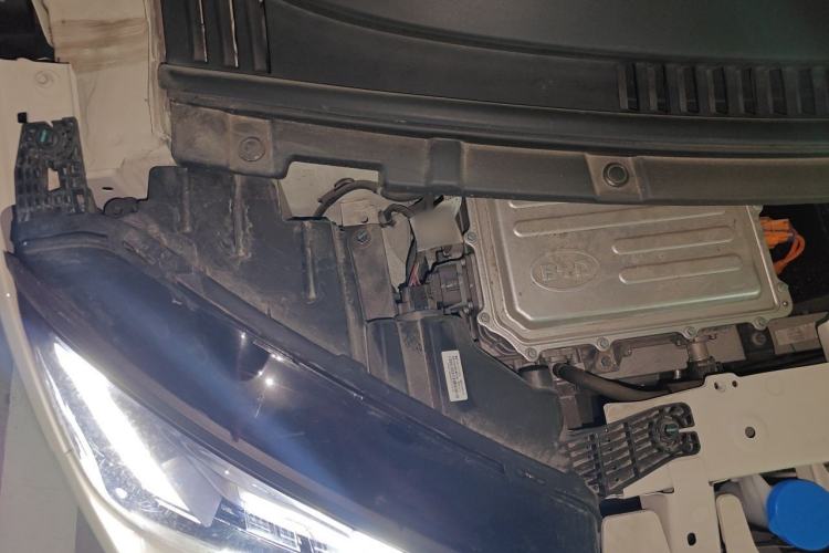 Used BYD Seagull 2024 Honor Edition 305km Freedom Version Engine Bay Right
