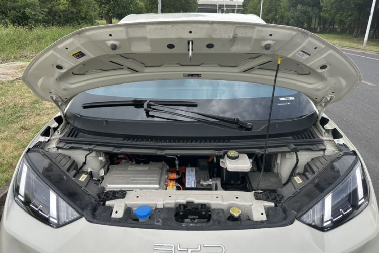 Used BYD Seagull 2024 Honor Edition 405km Flying Version Engine Bay
