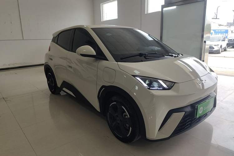 Used BYD Seagull 2024 Honor Edition 405km Flying Version Front Right 45 Deg