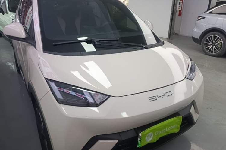 Used BYD Seagull 2024 Honor Edition 305km Freedom Version Front Right 45 Deg