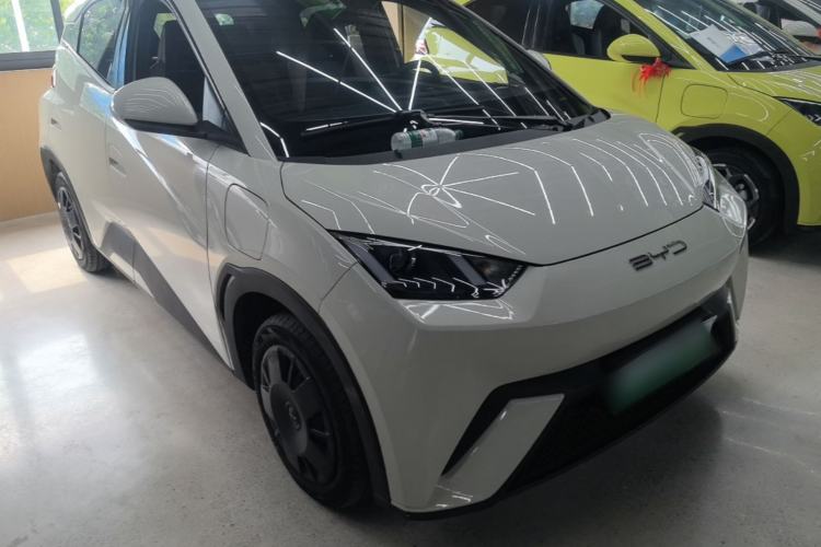 Used BYD Seagull 2024 Honor Edition 305km Dynamic Version Front Right 45 Deg