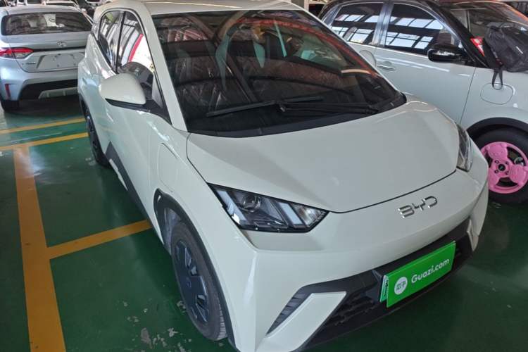Used BYD Seagull 2024 Honor Edition 305km Dynamic Version Front Right 45 Deg