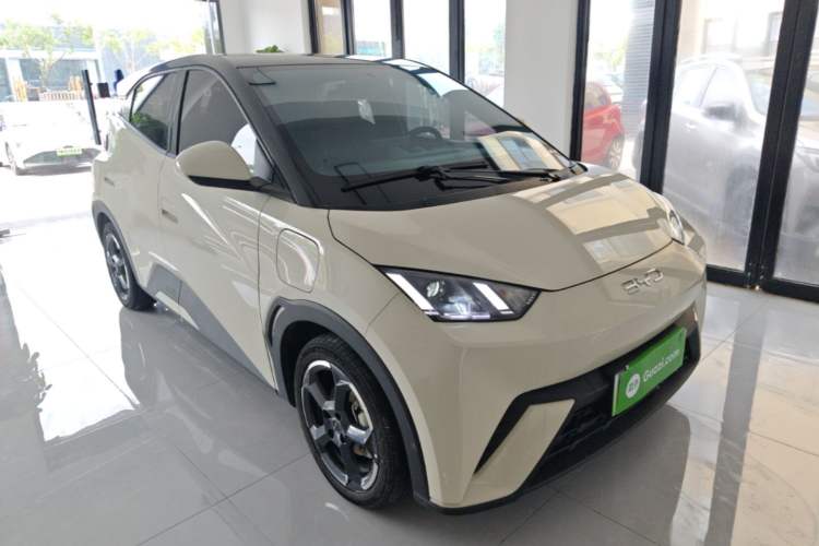 Used BYD Seagull 2024 Honor Edition 305km Freedom Version Front Right 45 Deg