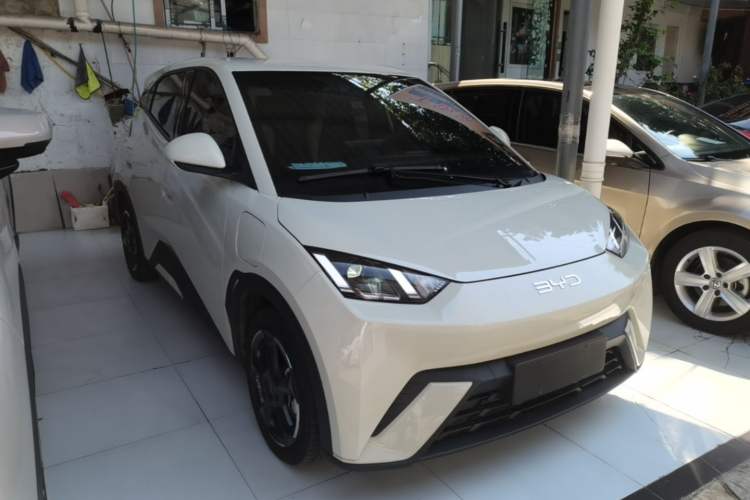 Used BYD Seagull 2024 Honor Edition 305km Freedom Version Front Right 45 Deg