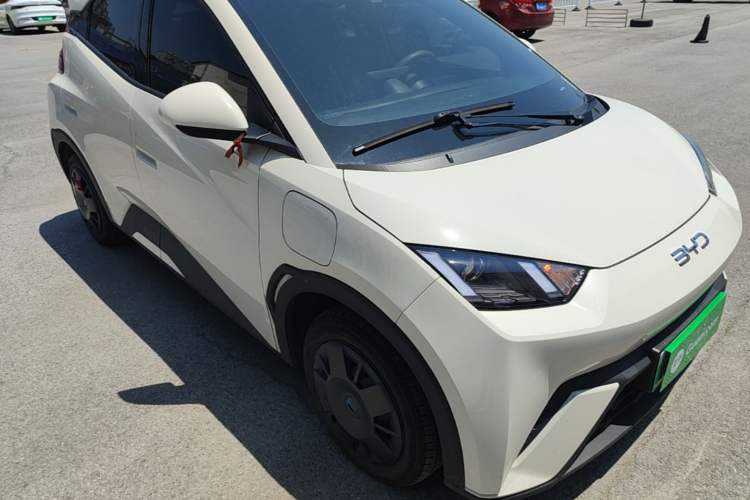 Used BYD Seagull 2024 Honor Edition 305km Dynamic Version Front Right 45 Deg