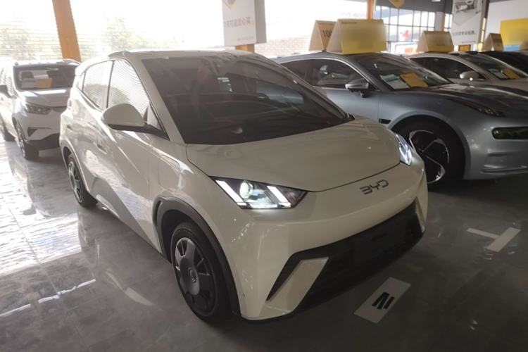 Used BYD Seagull 2024 Honor Edition 305km Dynamic Version Front Right 45 Deg