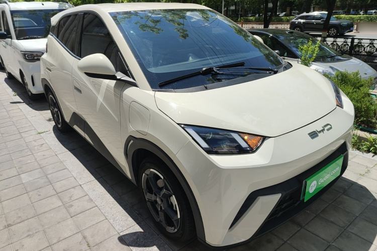 Used BYD Seagull 2024 Honor Edition 305km Freedom Version Front Right 45 Deg