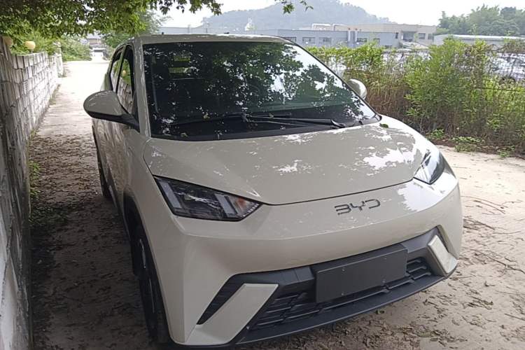 Used BYD Seagull 2024 Honor Edition 405km Flying Version Front Right 45 Deg