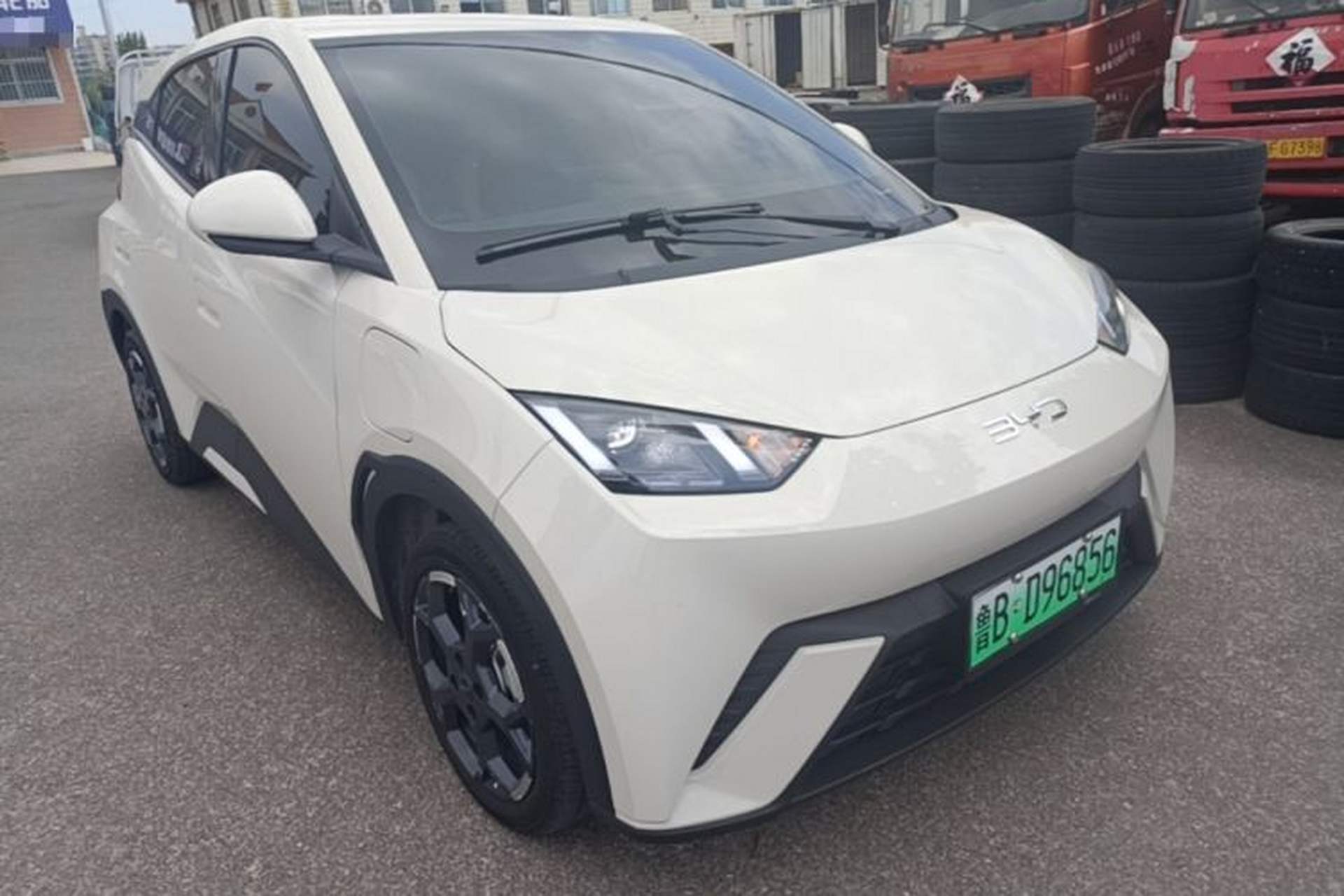 Used BYD Seagull 2024 Honor Edition 305km Freedom Version Front Right 45 Deg