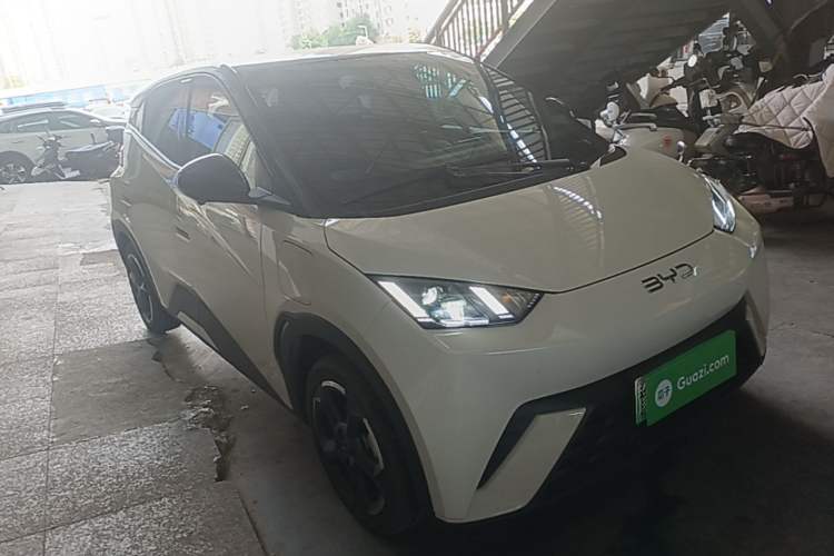 Used BYD Seagull 2024 Honor Edition 305km Freedom Version Front Right 45 Deg
