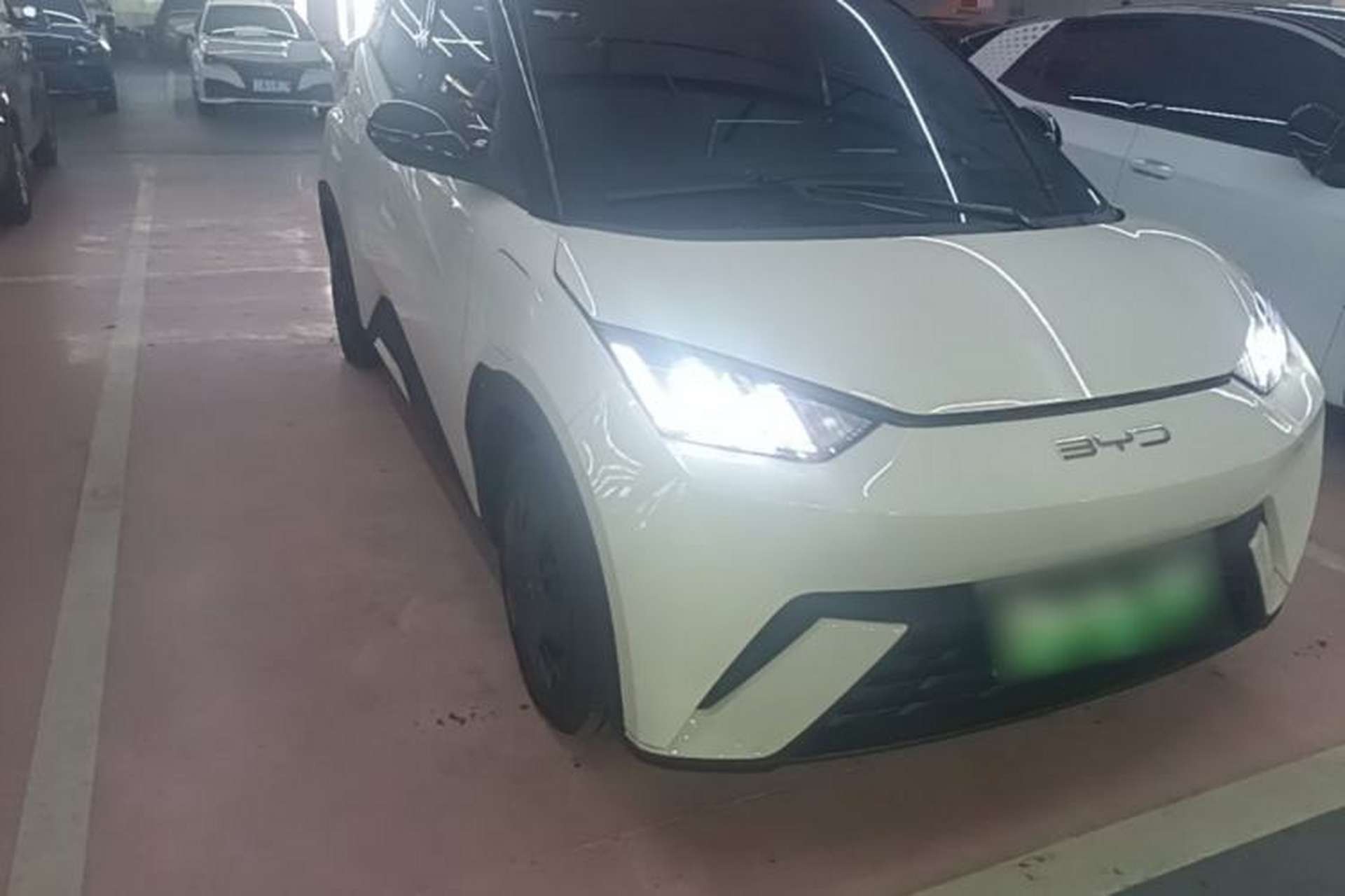 Used BYD Seagull 2024 Honor Edition 305km Dynamic Version Front Right 45 Deg