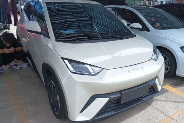 Used BYD Seagull 2024 Honor Edition 405km Flying Version Front Right 45 Deg