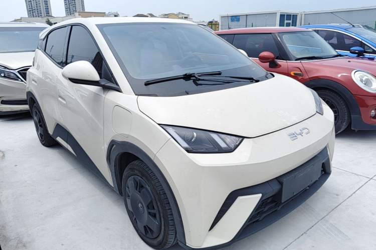 Used BYD Seagull 2024 Honor Edition 305km Dynamic Version Front Right 45 Deg