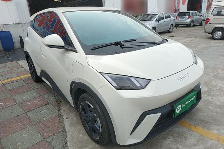 Used BYD Seagull 2024 Honor Edition 305km Freedom Version Front Right 45 Deg