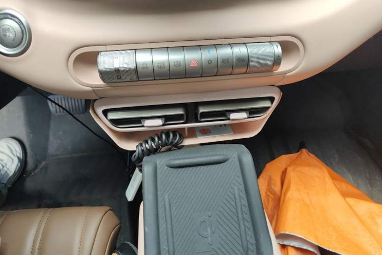 Used BYD Seagull 2024 Honor Edition 305km Dynamic Version Gear Lever