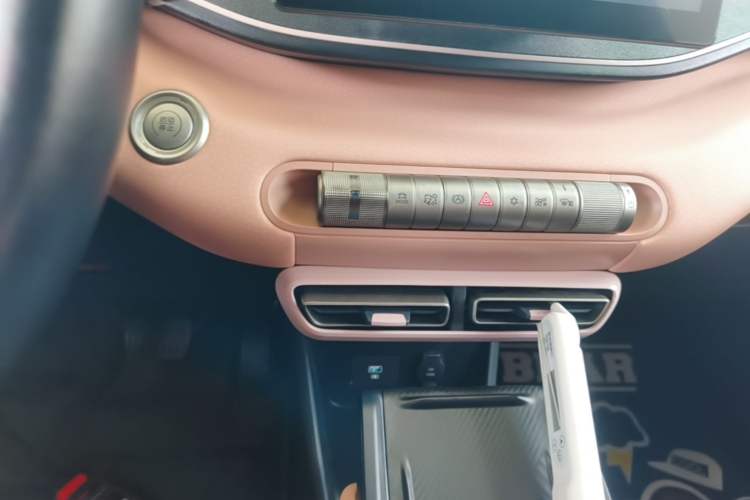 Used BYD Seagull 2024 Honor Edition 305km Freedom Version Gear Lever