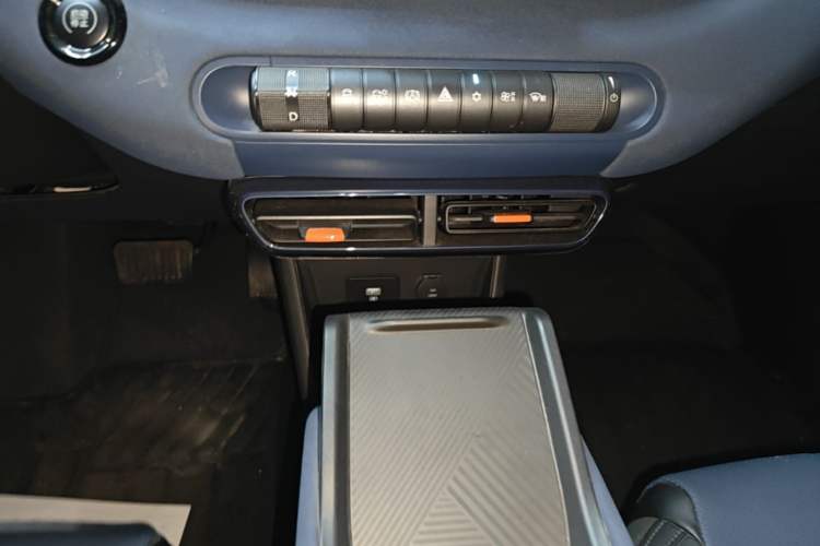 Used BYD Seagull 2024 Honor Edition 305km Dynamic Version Gear Lever