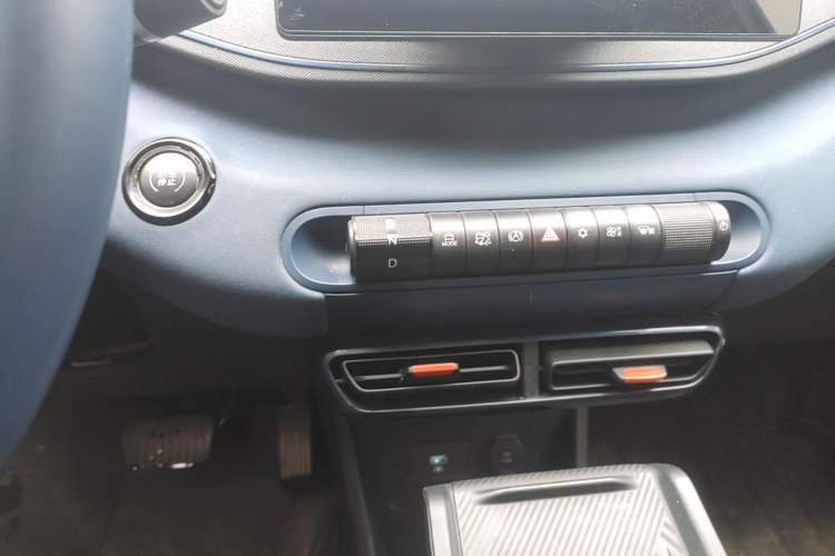 Used BYD Seagull 2024 Honor Edition 305km Freedom Version Gear Lever