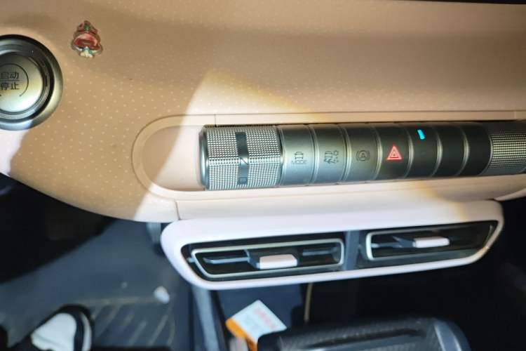 Used BYD Seagull 2024 Honor Edition 305km Freedom Version Gear Lever