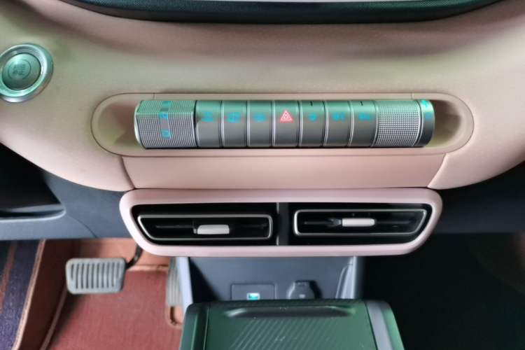 Used BYD Seagull 2024 Honor Edition 305km Freedom Version Gear Lever