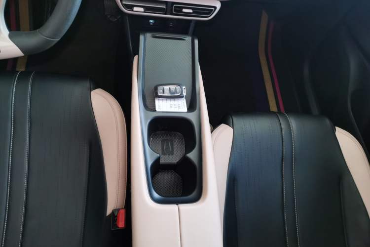 Used BYD Seagull 2024 Honor Edition 305km Dynamic Version Gear Lever
