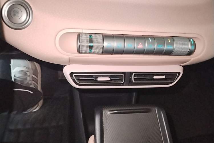Used BYD Seagull 2024 Honor Edition 305km Dynamic Version Gear Lever
