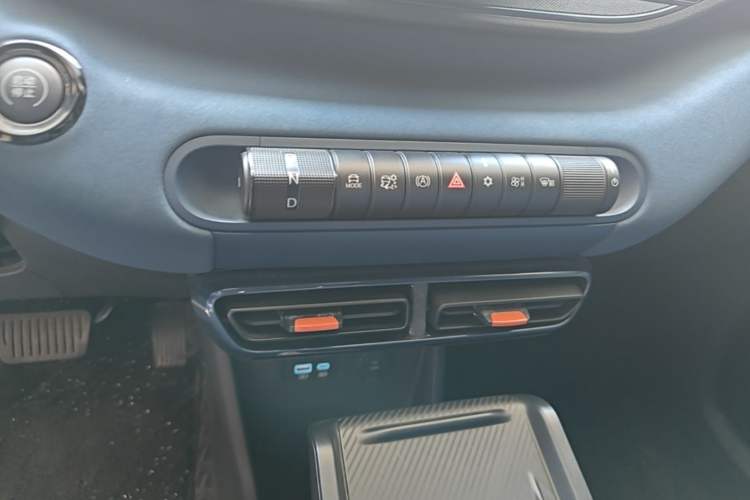 Used BYD Seagull 2024 Honor Edition 405km Flying Version Gear Lever