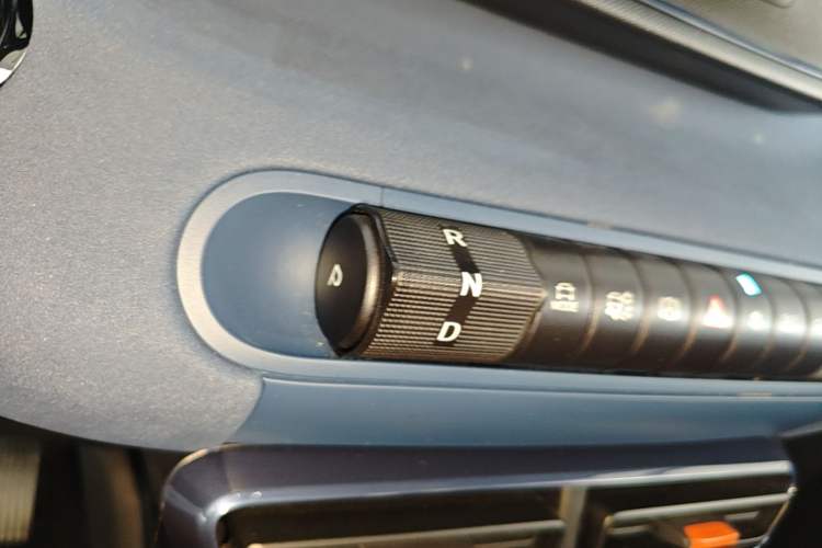 Used BYD Seagull 2024 Honor Edition 305km Freedom Version Gear Lever