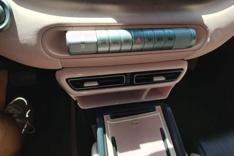 Used BYD Seagull 2024 Honor Edition 305km Freedom Version Gear Lever