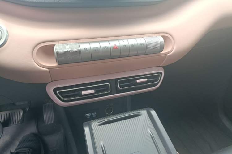 Used BYD Seagull 2024 Honor Edition 305km Freedom Version Gear Lever
