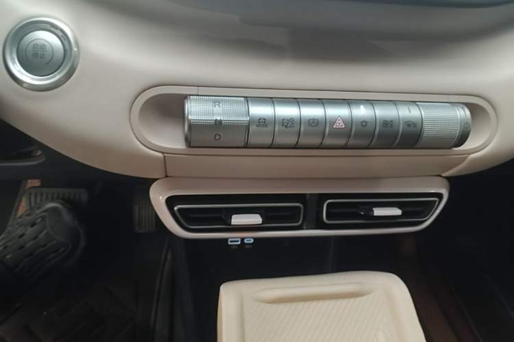 Used BYD Seagull 2024 Honor Edition 305km Dynamic Version Gear Lever