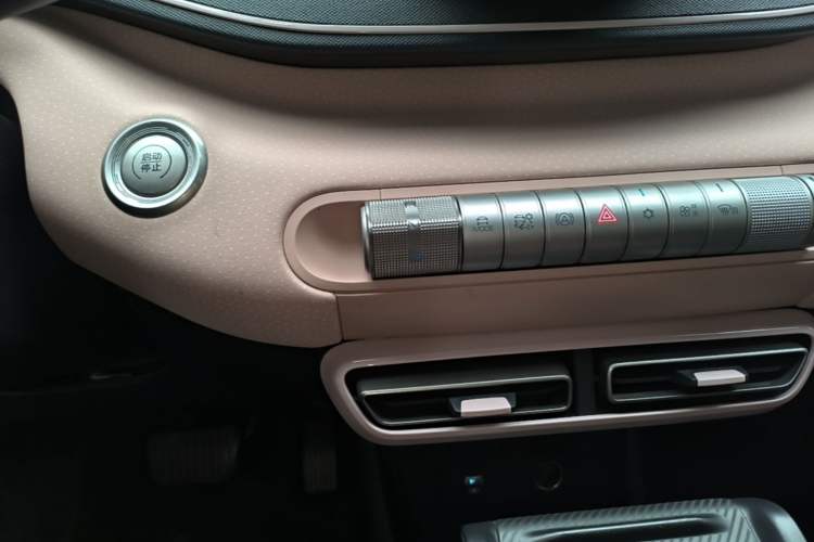 Used BYD Seagull 2024 Honor Edition 305km Dynamic Version Gear Lever