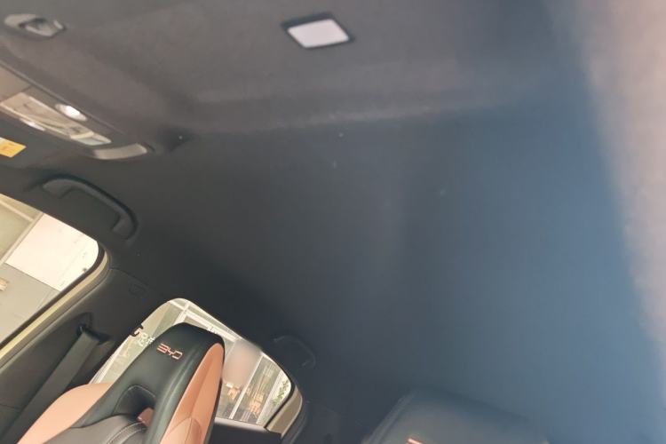 Used BYD Seagull 2024 Honor Edition 305km Freedom Version Headliner