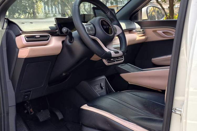 Used BYD Seagull 2024 Honor Edition 305km Freedom Version Interior 1