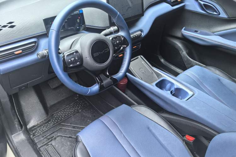 Used BYD Seagull 2024 Honor Edition 305km Freedom Version Interior 1