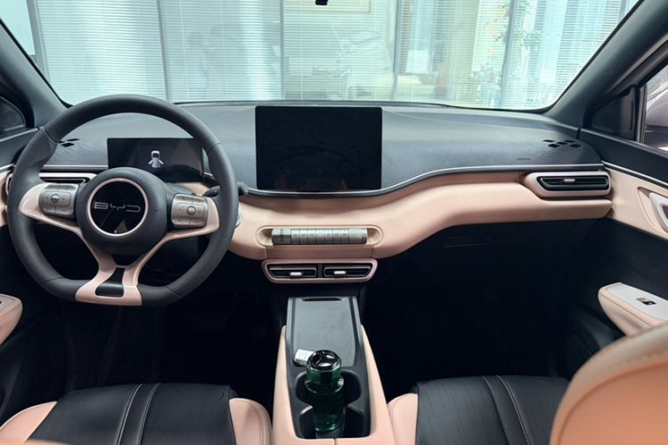 Used BYD Seagull 2024 Honor Edition 305km Dynamic Version Interior 2