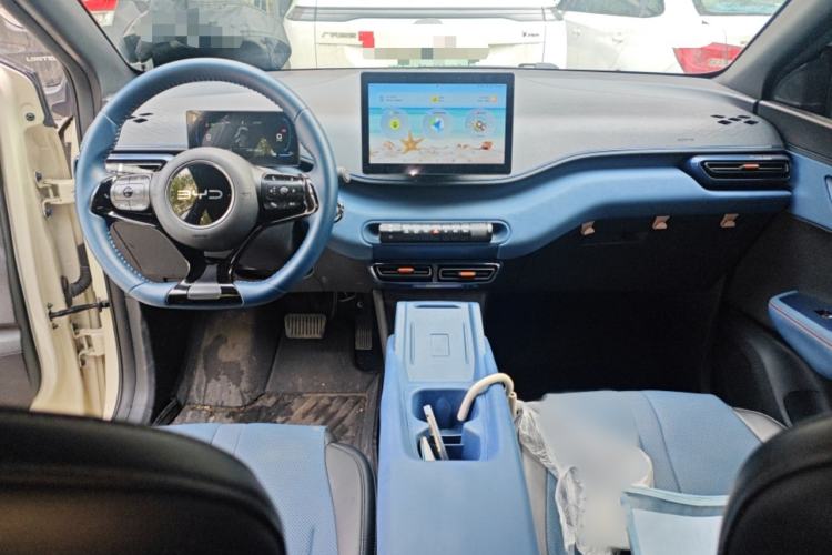Used BYD Seagull 2024 Honor Edition 305km Freedom Version Interior 2