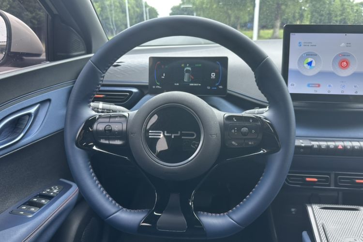 Used BYD Seagull 2024 Honor Edition 405km Flying Version Interior 2