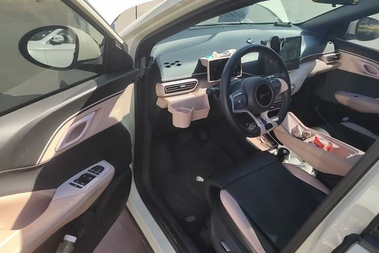 Used BYD Seagull 2024 Honor Edition 305km Freedom Version Interior 3