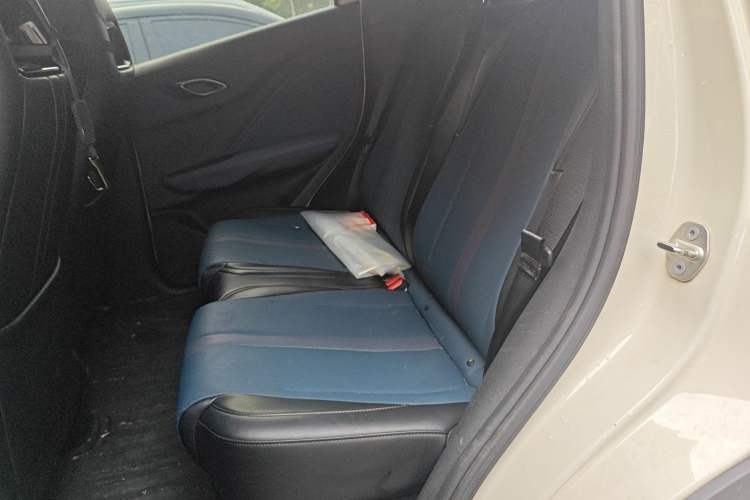Used BYD Seagull 2024 Honor Edition 305km Freedom Version Interior 4