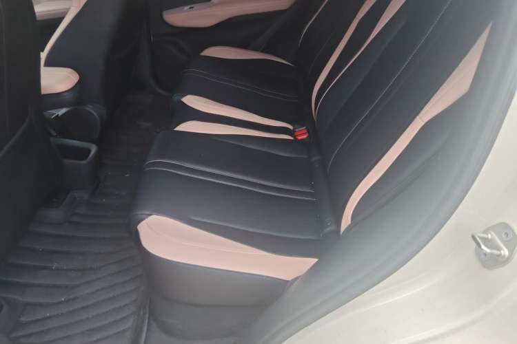 Used BYD Seagull 2024 Honor Edition 405km Flying Version Interior 4