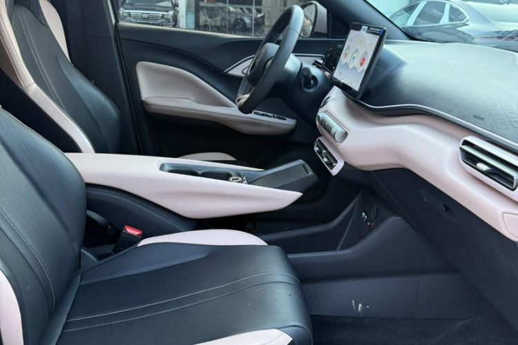Used BYD Seagull 2024 Honor Edition 305km Dynamic Version Interior 6
