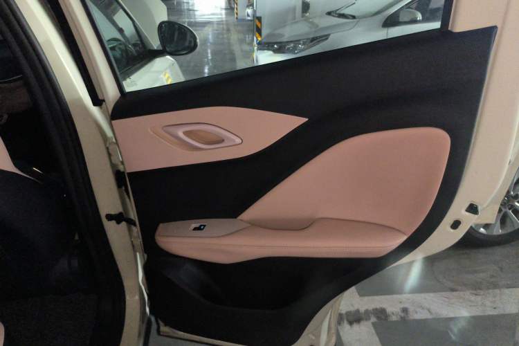 Used BYD Seagull 2024 Honor Edition 405km Flying Version Interior 6
