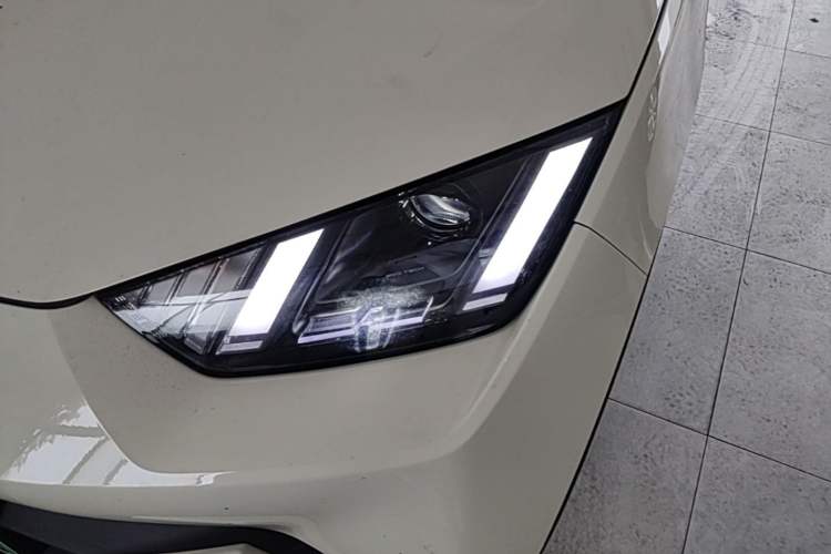 Used BYD Seagull 2024 Honor Edition 305km Freedom Version Left Front Headlight