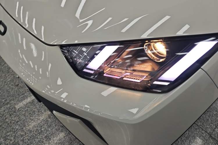 Used BYD Seagull 2024 Honor Edition 305km Dynamic Version Left Front Headlight